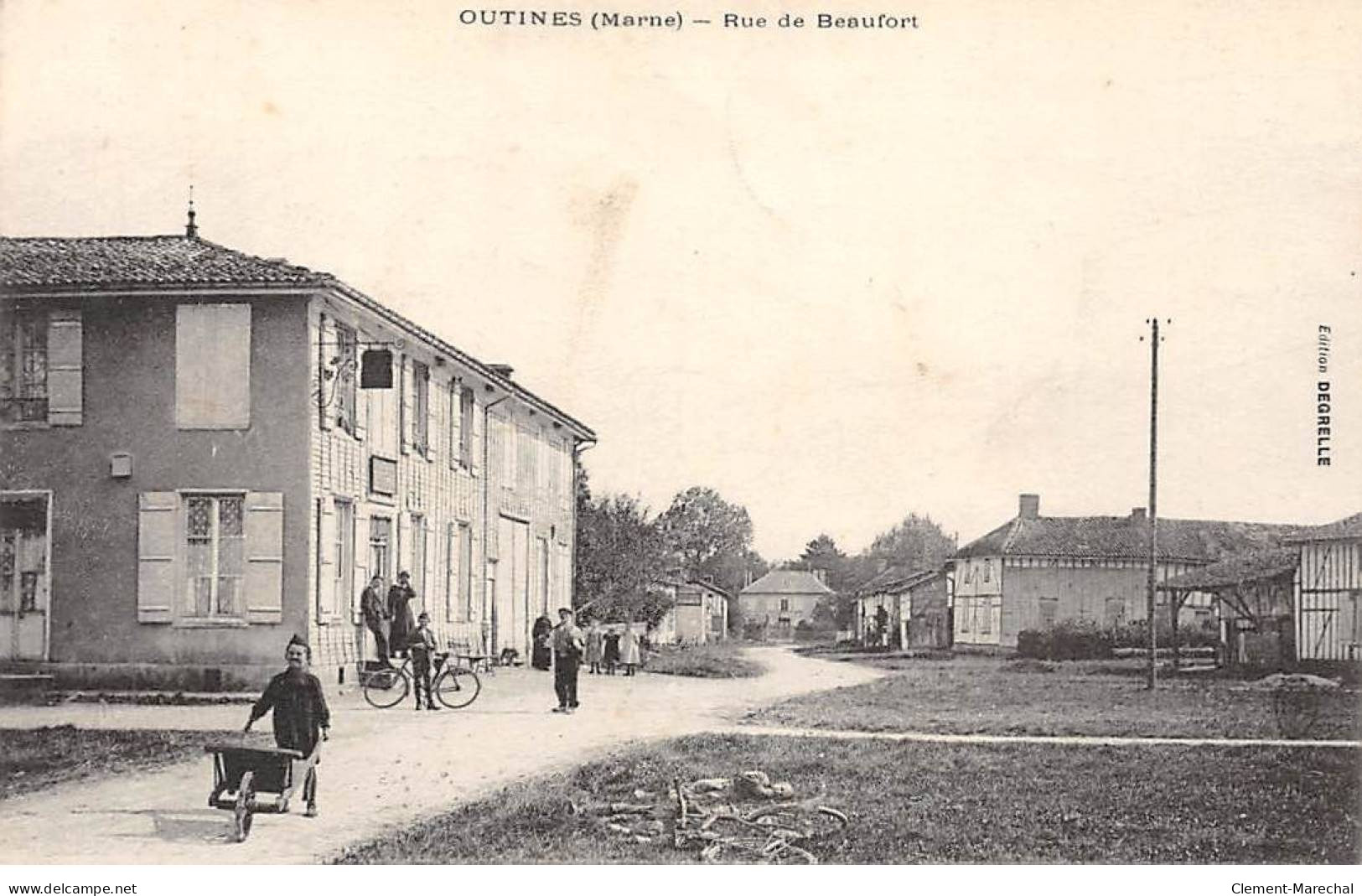 OUTINES - Rue De Beaufort - Très Bon état - Sonstige & Ohne Zuordnung