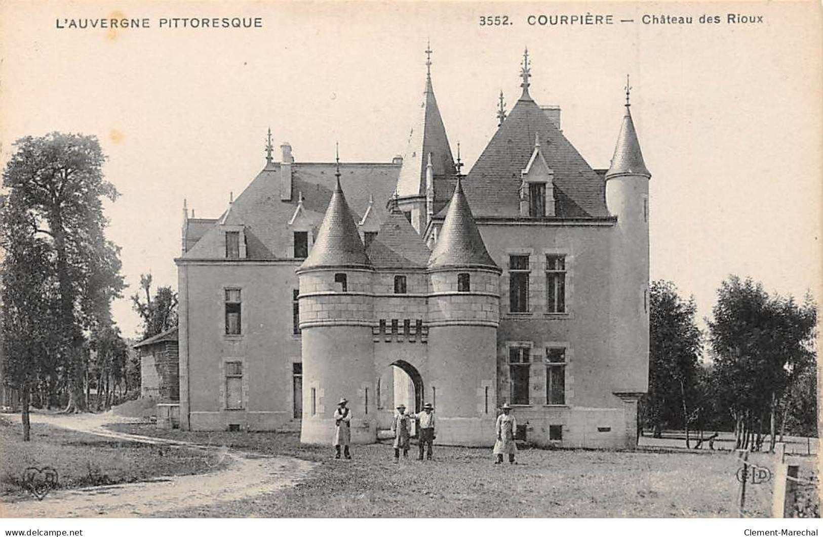COURPIERE - Château Des RIOUX - Très Bon état - Courpiere