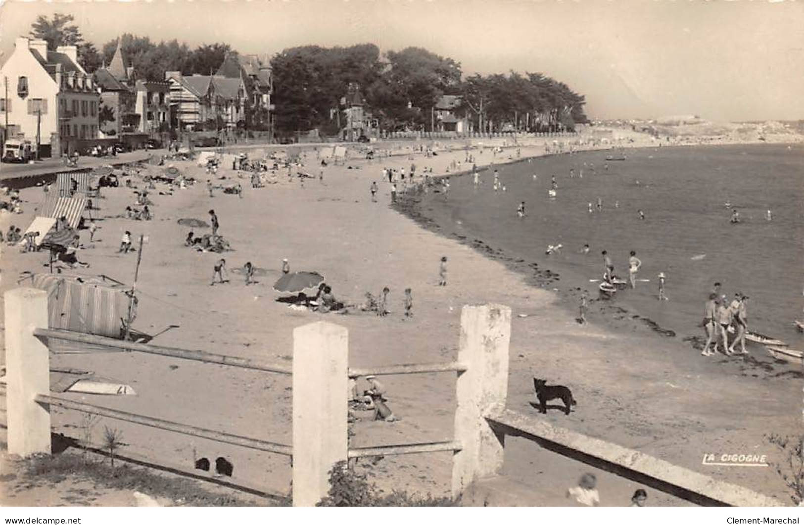 LARMOR - Place De Toulhars - Très Bon état - Larmor-Plage