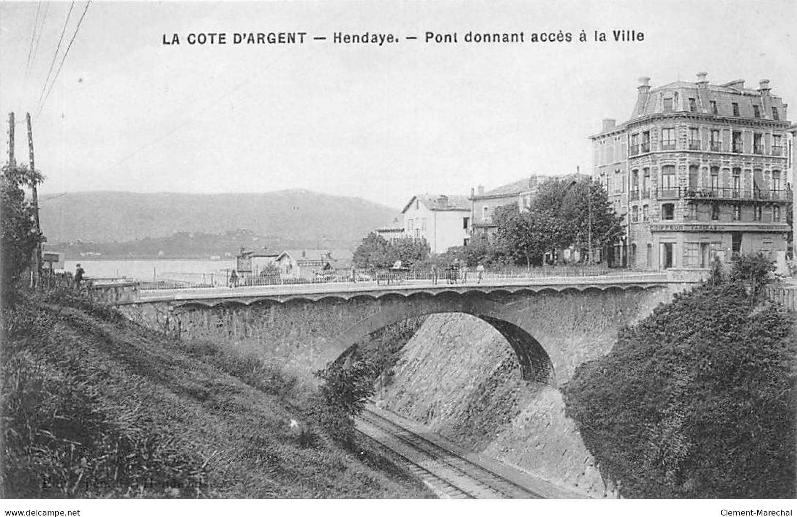 HENDAYE - Pont Donnant Accés à La Ville - Très Bon état - Hendaye