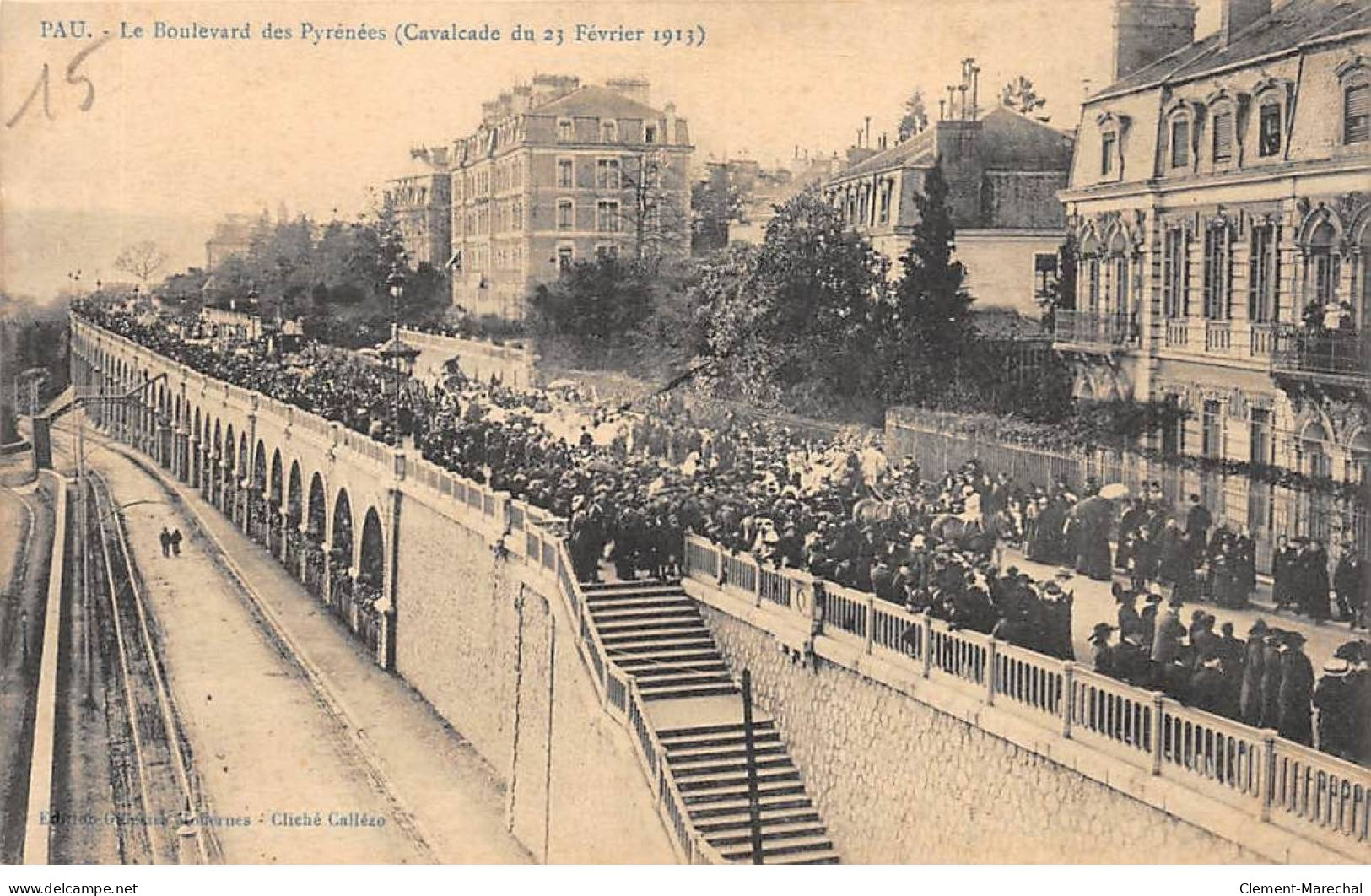 PAU - Le Boulevard Des Pyrénées - Cavalcade Du 23 Février 1913 - Très Bon état - Pau