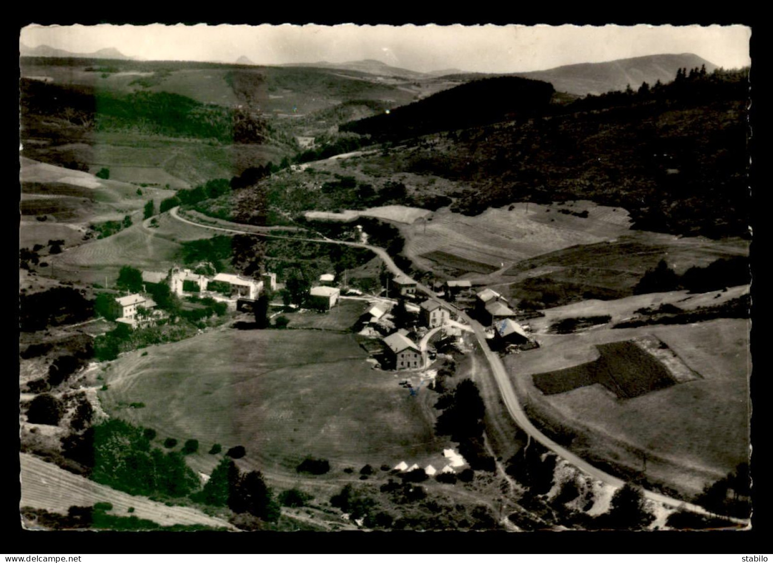 07 - MAZAN L'ABBAYE - VUE AERIENNE - Other & Unclassified