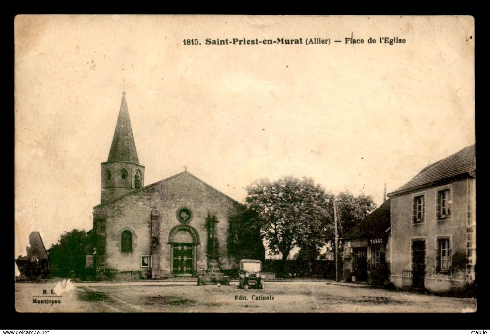 03 - ST-PRIEST-EN-MURAT - PLACE DE L'EGLISE - VOIR L'ETAT - Autres & Non Classés