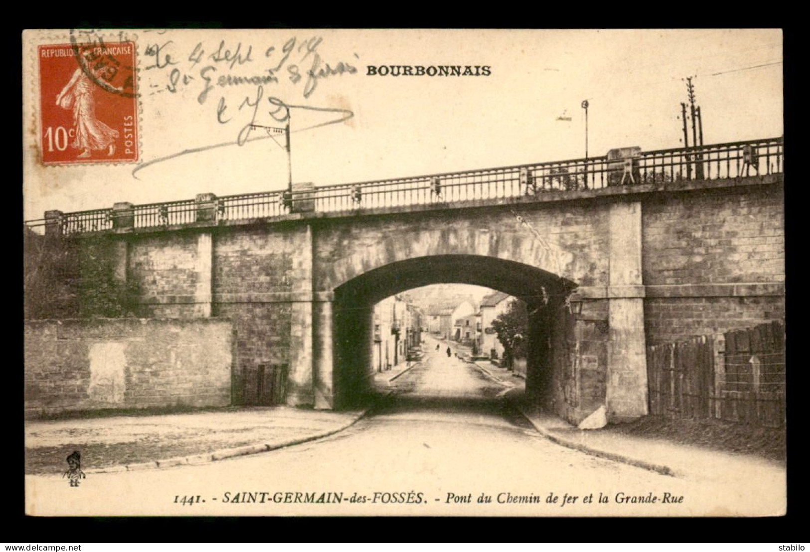 03 - ST-GERMAIN-DES-FOSSES - LE PONT DU CHEMIN DE FER ET LA GRANDE RUE - Other & Unclassified