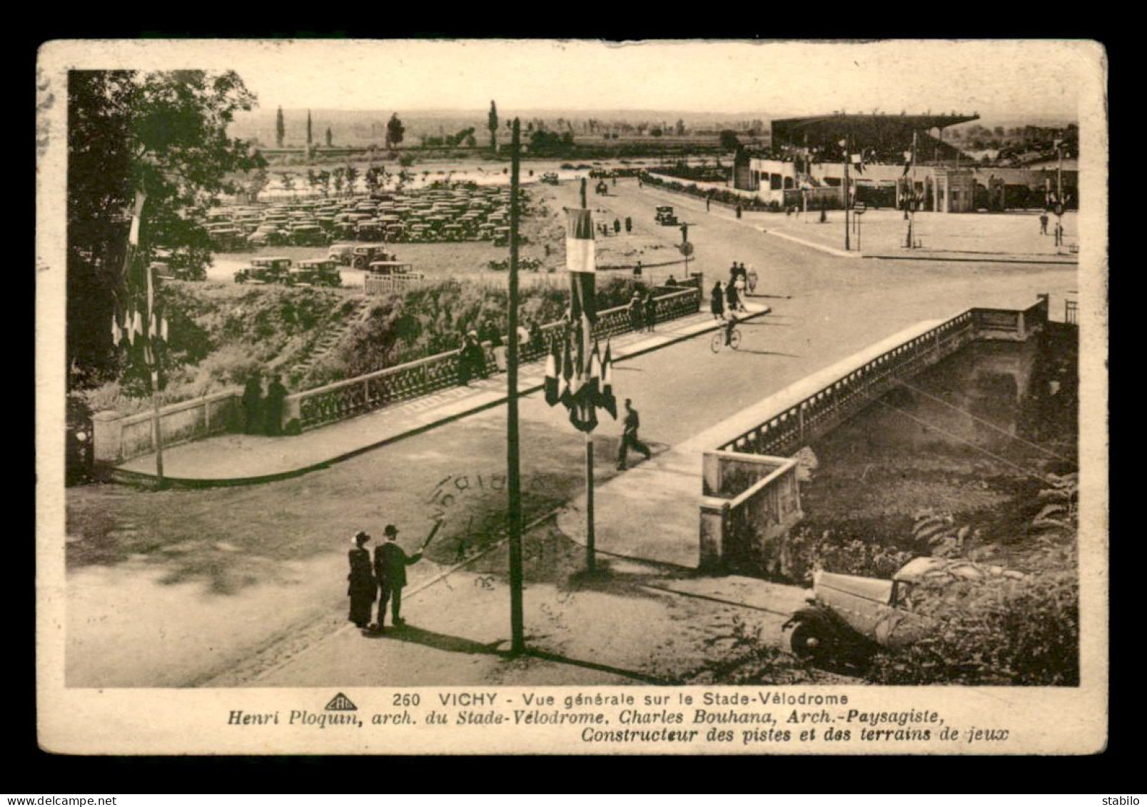 03 - VICHY - LE STADE VELODROME - Vichy