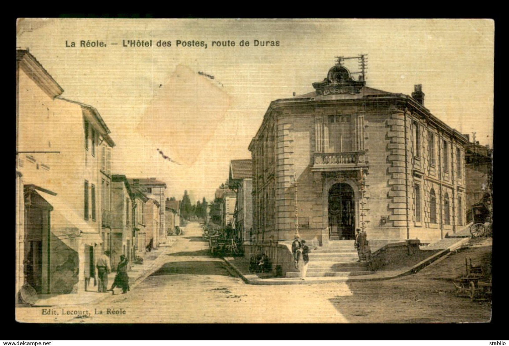 33 - LA REOLE - L'HOTEL DES POSTES ROUTE DE DURAS - CARTE ANCIENNE TOILEE ET COLORISEE - La Réole