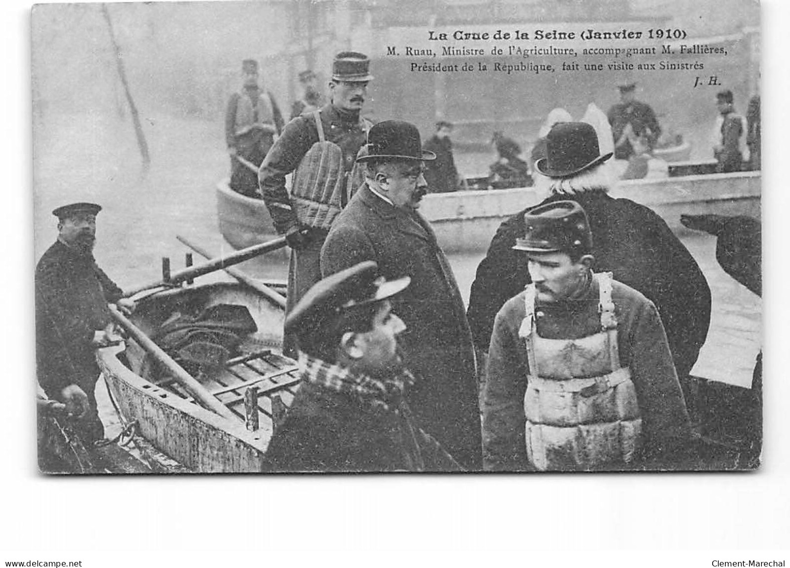 PARIS - La Crue De La Seine - Janvier 1910 - M. Ruau, Ministre De L'Agriculture Accompagnant M. Fallières - Très Bonétat - Inondations De 1910