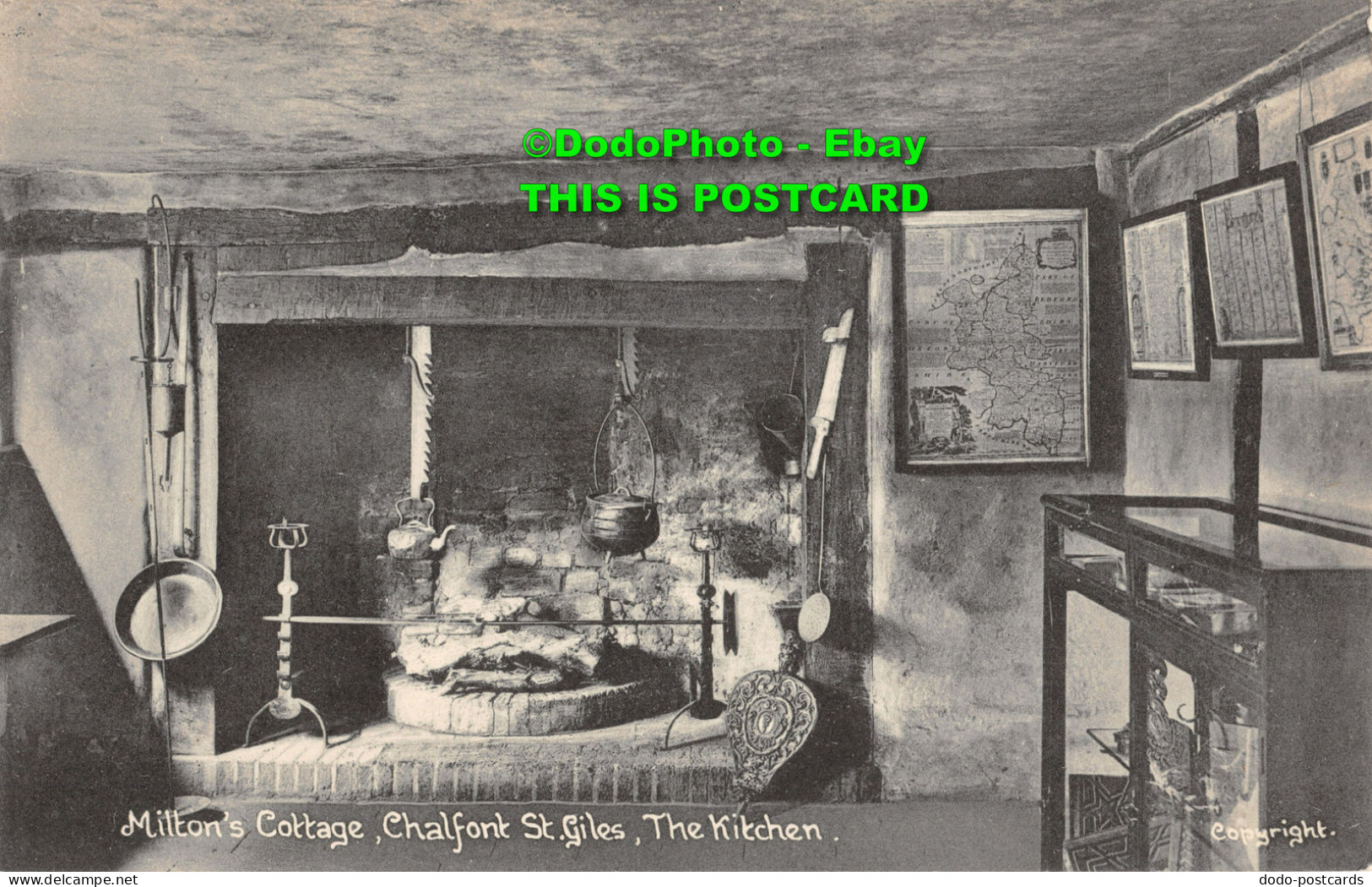 R453738 Miltons Cottage Chalfont St Giles. The Kitchen. Post Card - Mundo