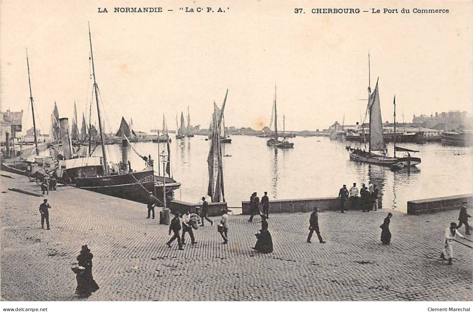 CHERBOURG - Le Port Du Commerce - Très Bon état - Cherbourg