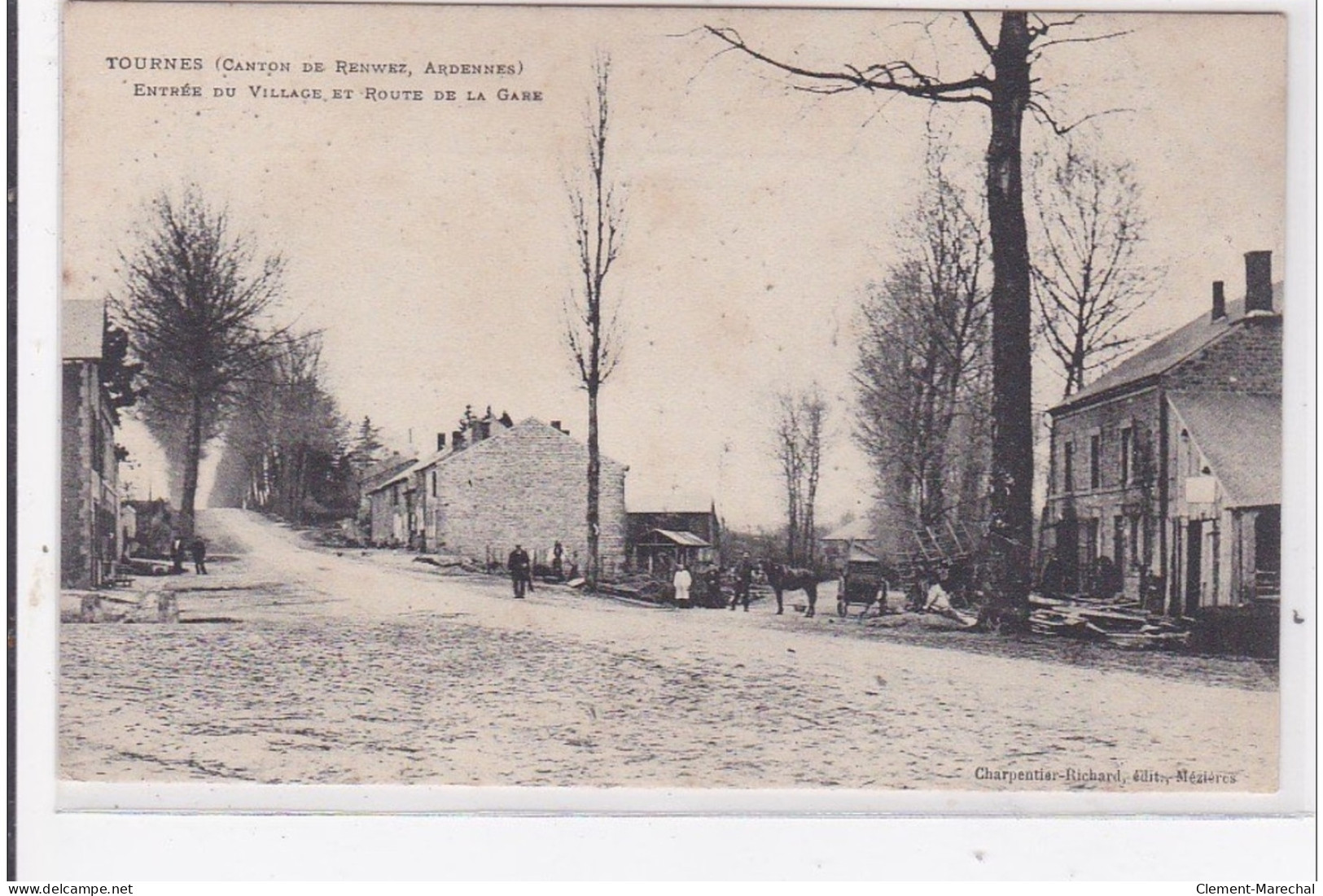 TOURNES : Entrée Du Village Et Route De La Gare - Tres Bon Etat - Autres & Non Classés