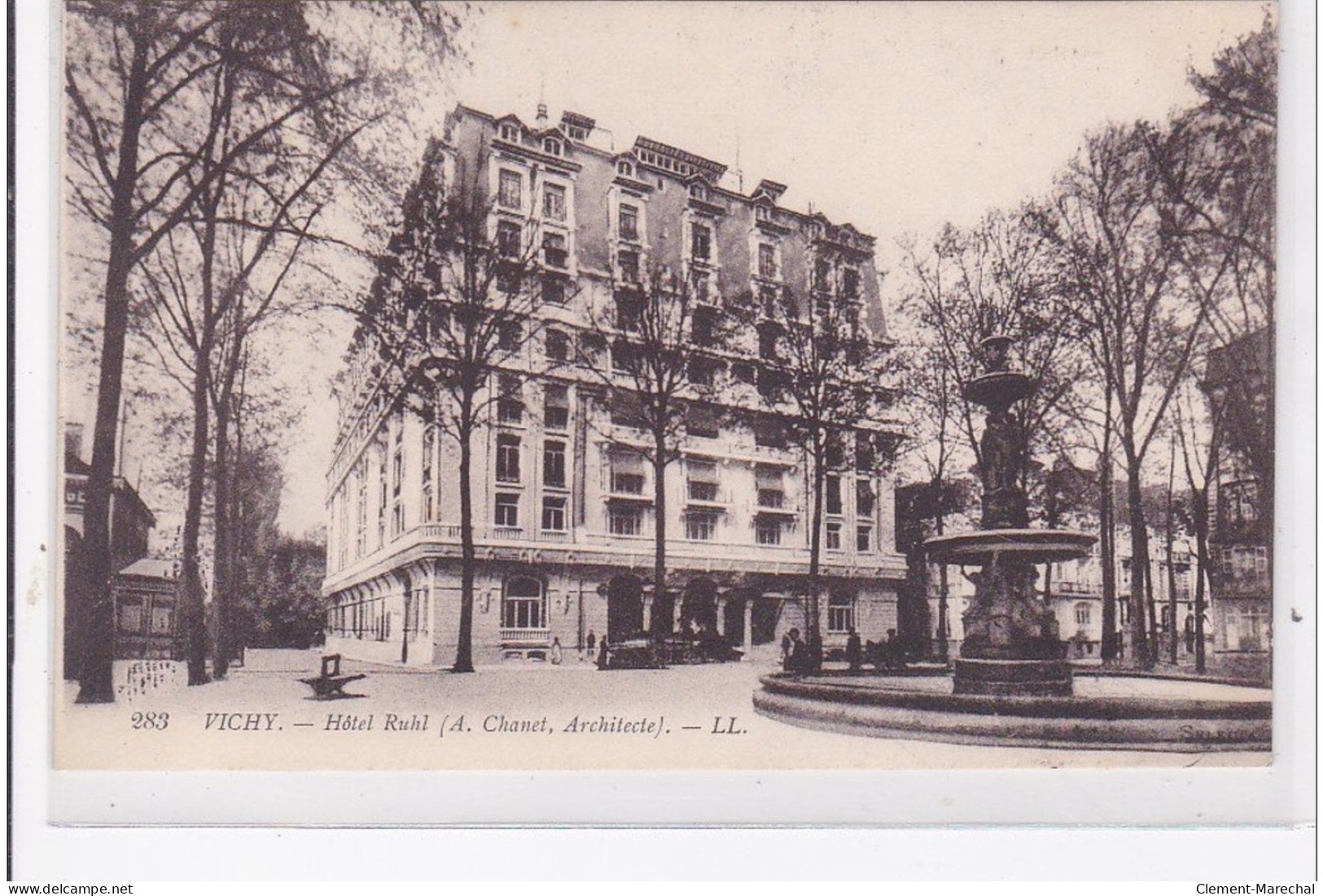 VICHY : Hotel Ruhl - Tres Bon Etat - Vichy