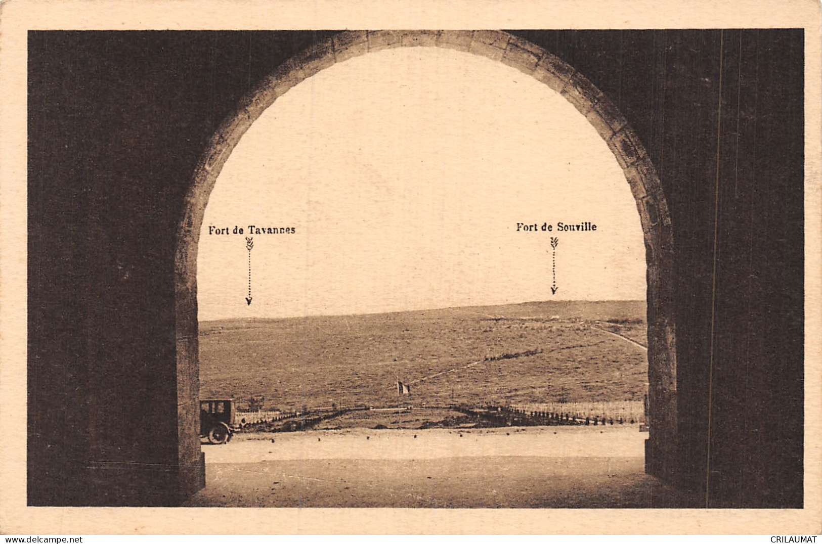 55-DOUAUMONT OSSUAIRE ET PHARE-N°5148-B/0109 - Douaumont