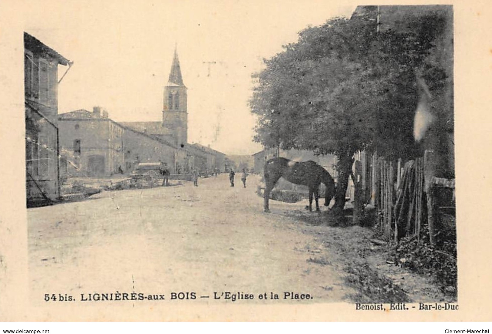 LIGNIERES-aux-BOIS : L'eglise Et La Place - Tres Bon Etat - Other & Unclassified