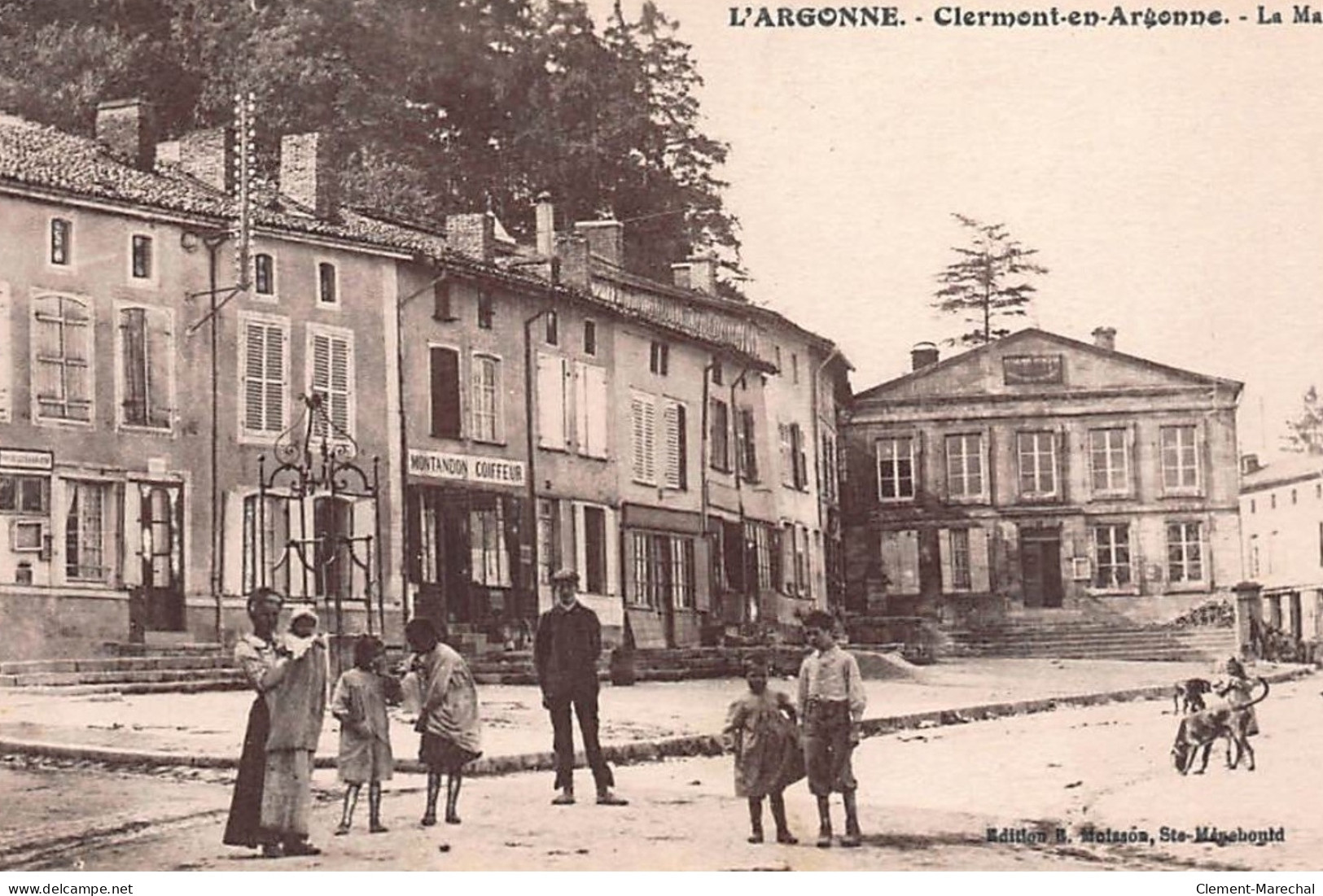 CLERMONT-en-ARGONNE : La Mairie - Etat - Sonstige & Ohne Zuordnung