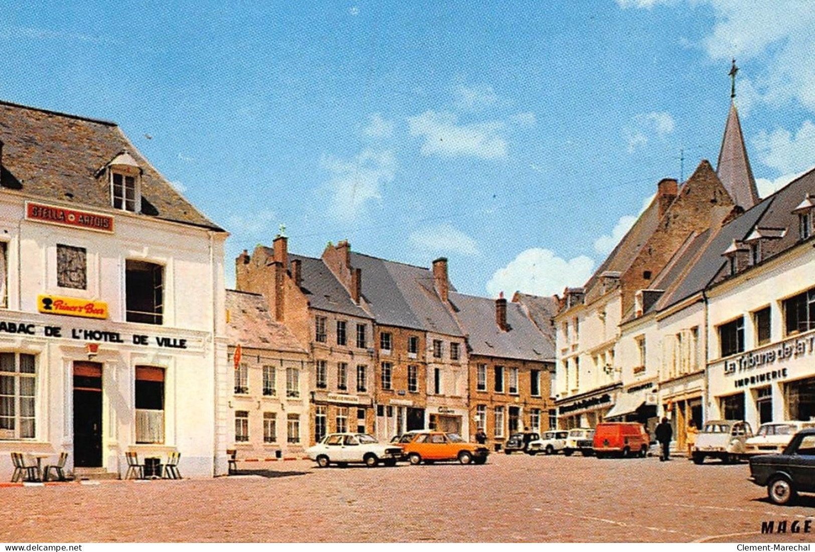 VERVINS : Place Du Generale De Gaulle - Tres Bon Etat - Vervins