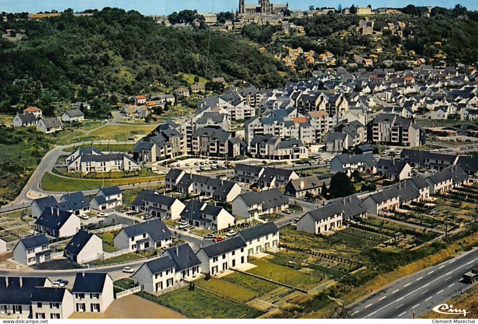 LAON : Vue Geerale Aerienne Quartier """"ile De France"""" - Tres Bon Etat - Laon