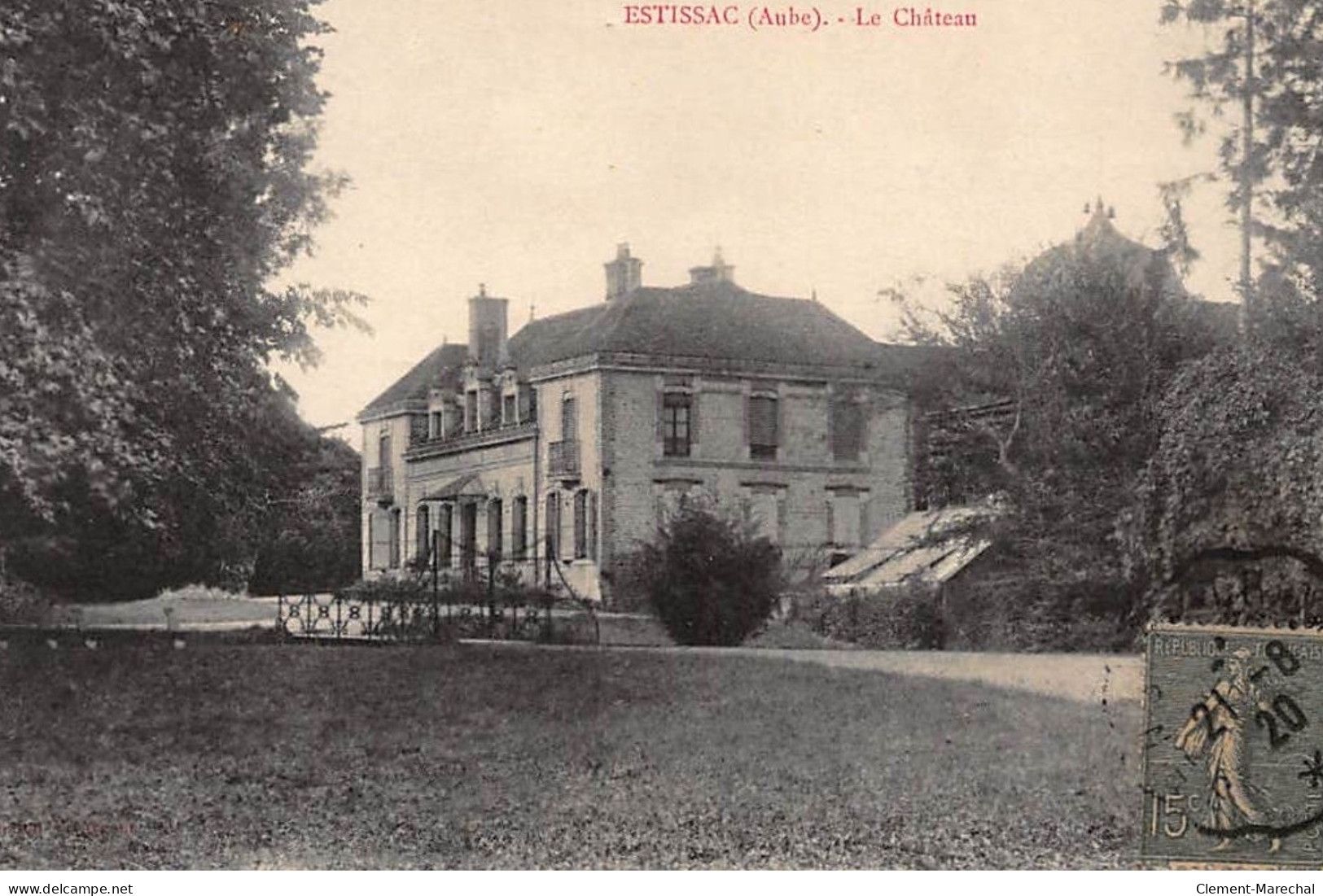 ESTISSAC : Le Chateau - Tres Bon Etat - Sonstige & Ohne Zuordnung