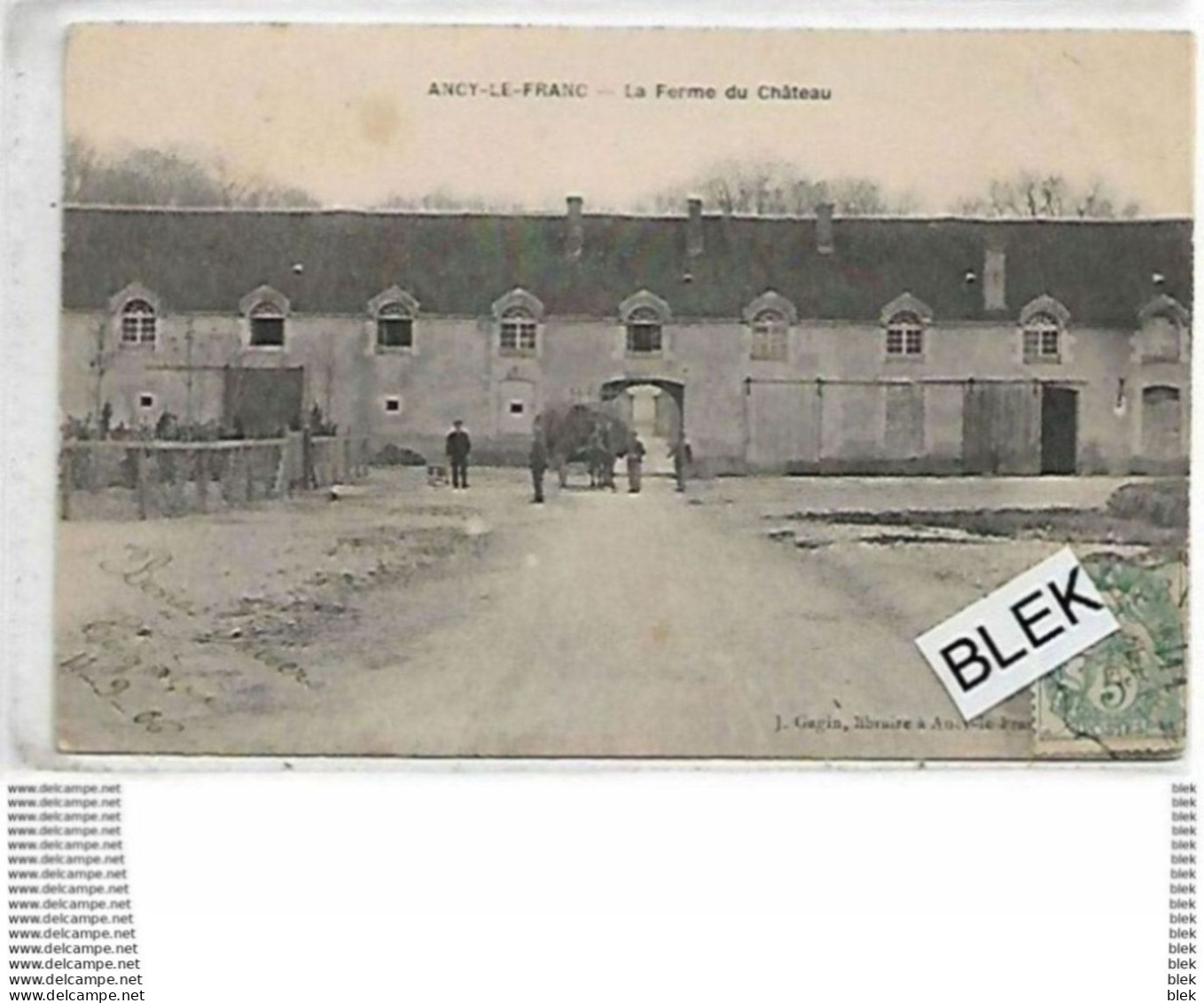 89 . Yonne . Ancy  Le Franc : La Ferme Du Chateau . - Ancy Le Franc
