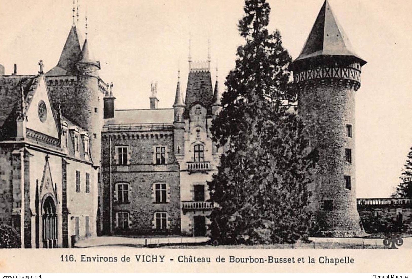 VICHY : Chateau De Bourbon-busset Et La Chapelle - Tres Bon Etat - Vichy