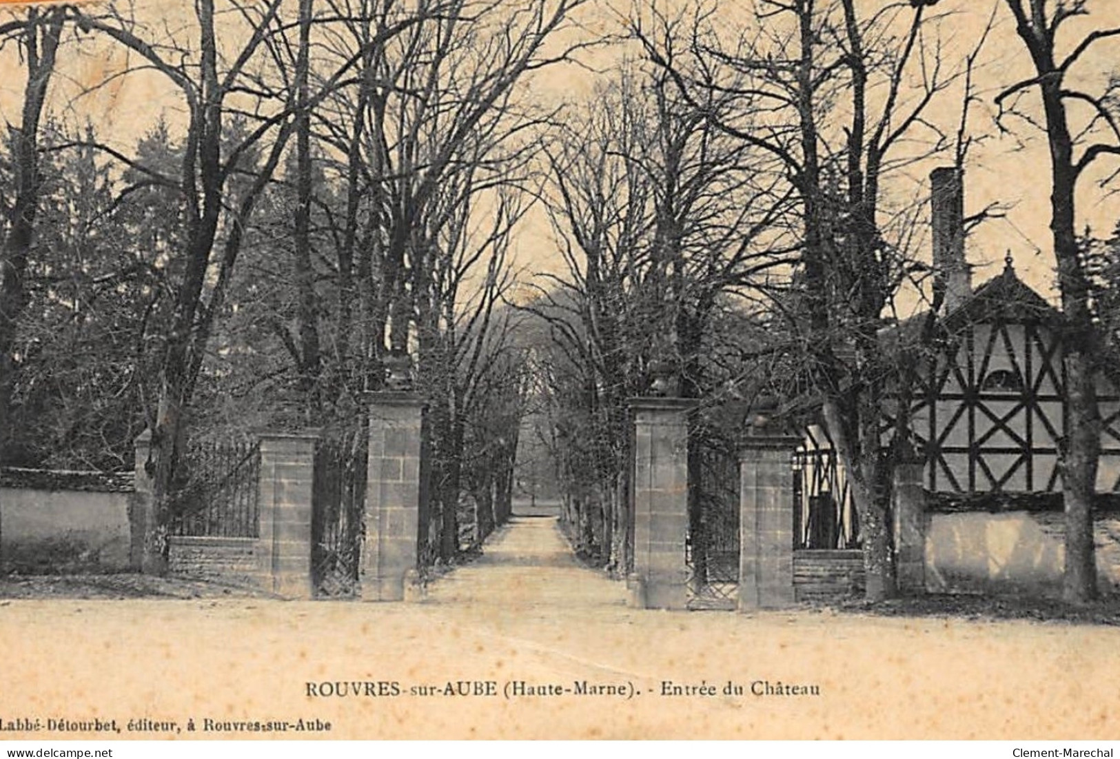 ROUVRES-sur-AUBE : Entrée Du Chateau - Etat - Other & Unclassified