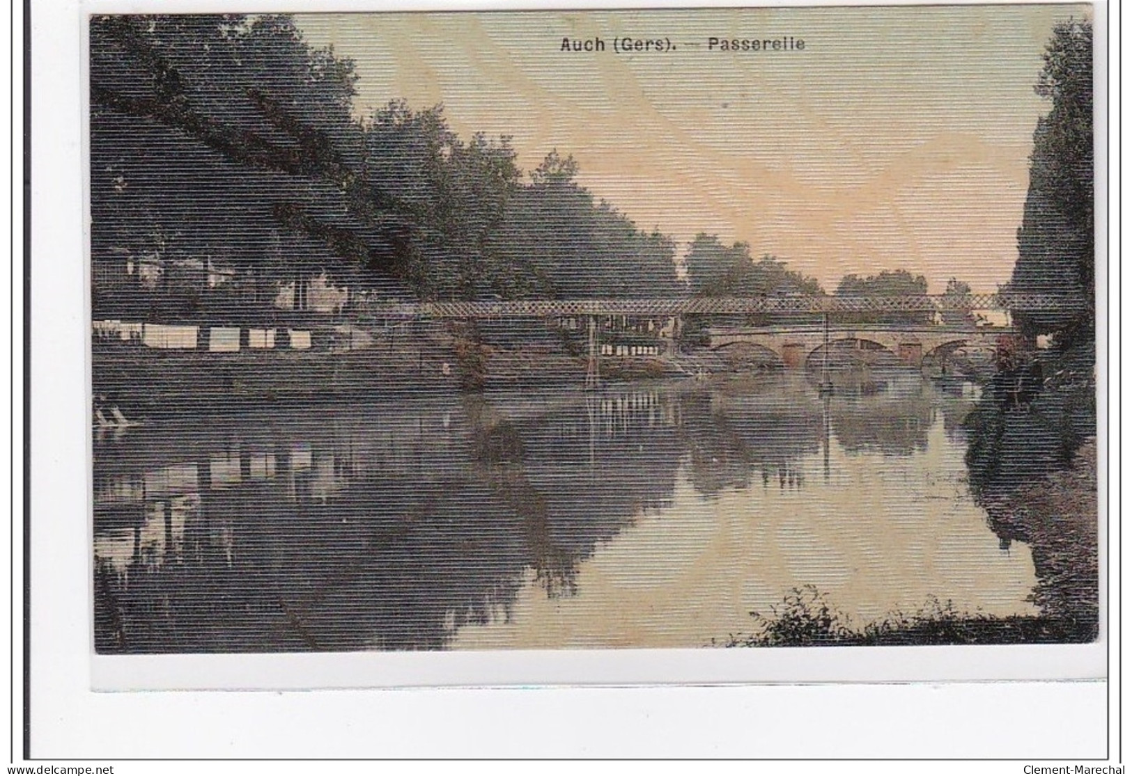 AUCH : Passerelle - Tres Bon Etat - Auch