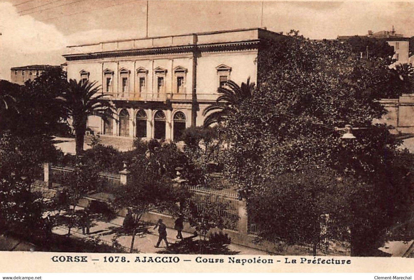 AJACCIO : Cours Napoleon, La Prefecture - Tres Bon Etat - Ajaccio