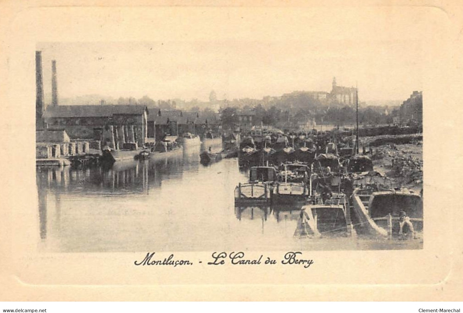 MONTLUCON : Le Canal Du Berry - Tres Bon Etat - Montlucon
