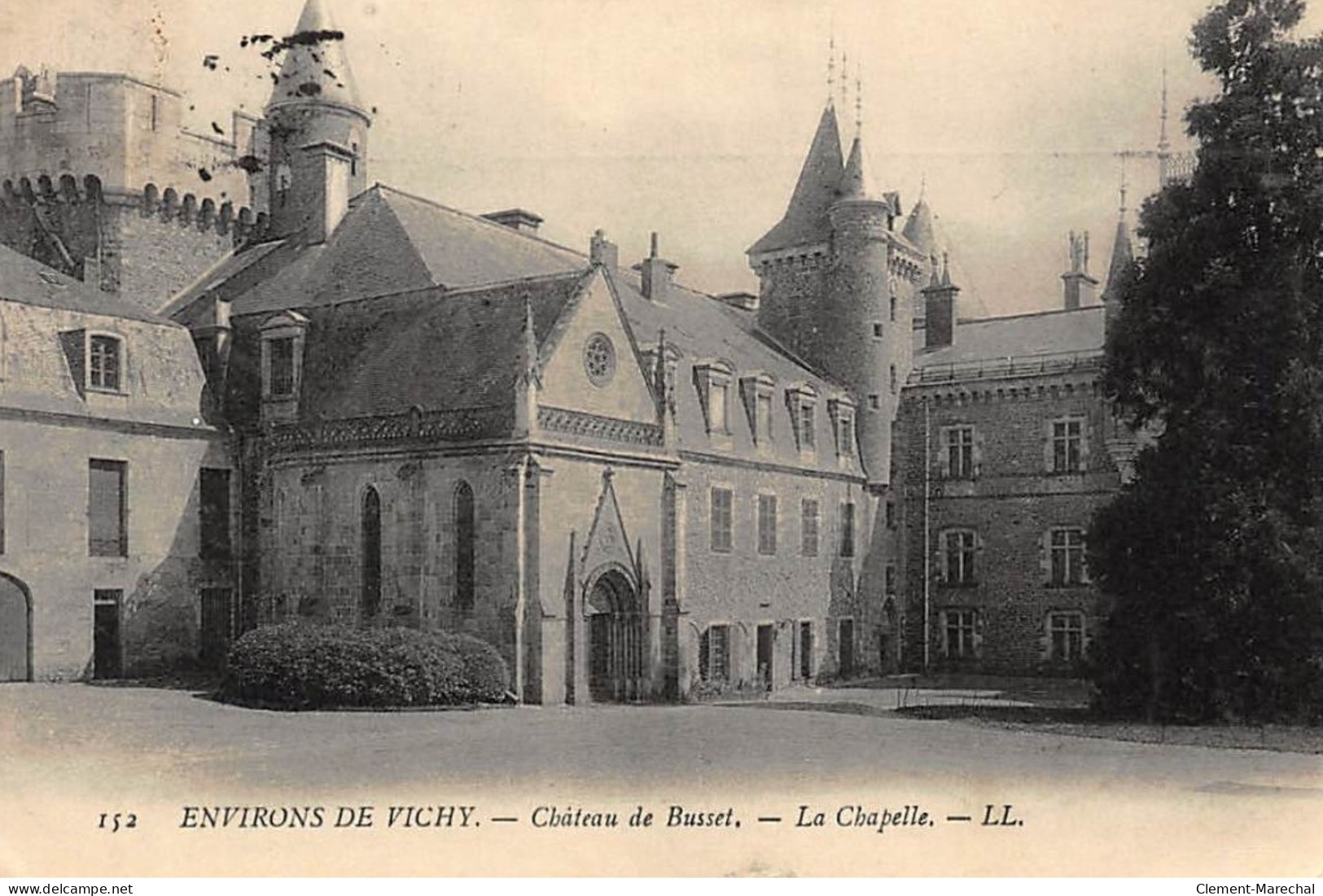 BUSSET : Chateau De Busset, La Chapelle - Etat - Autres & Non Classés
