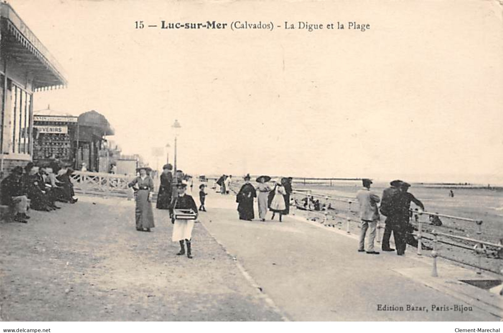 LUC SUR MER - La Digue Et La Plage - Très Bon état - Luc Sur Mer