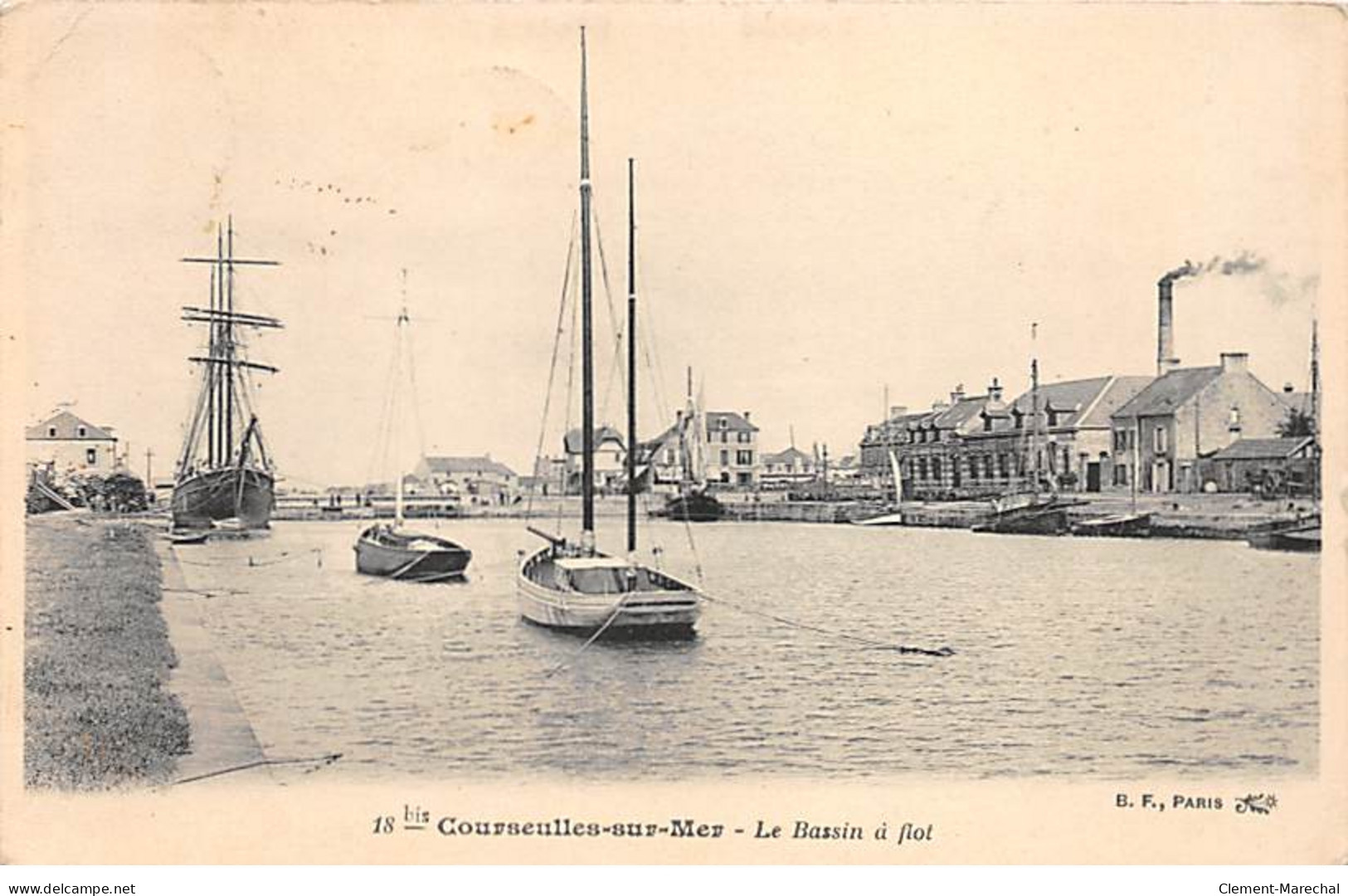 COURSEULLES SUR MER - Le Bassin à Flot - Très Bon état - Courseulles-sur-Mer