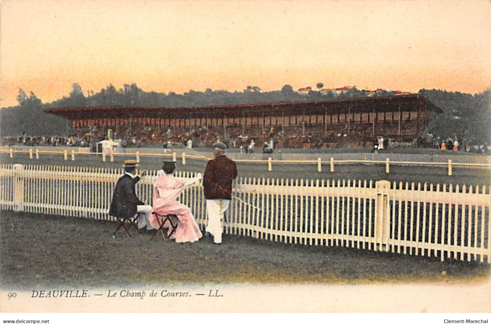 DEAUVILLE - Le Champ De Courses - Très Bon état - Deauville