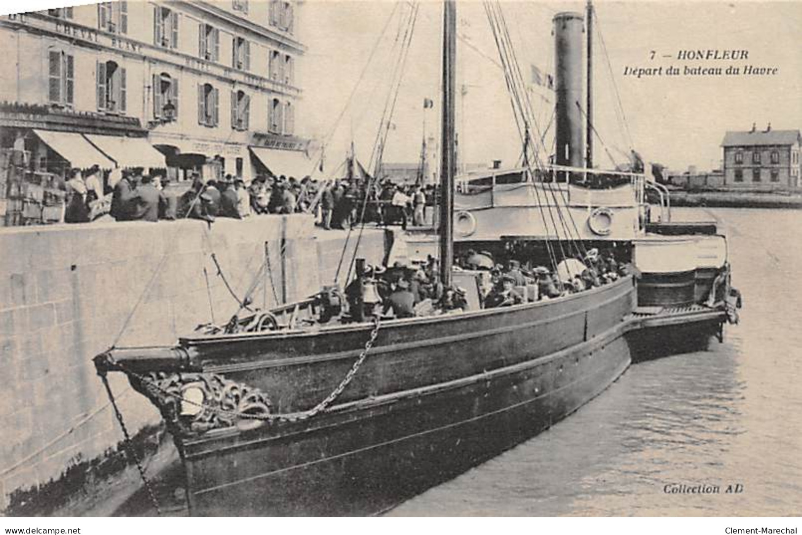 HONFLEUR - Départ Du Bateau Du Havre - Très Bon état - Honfleur