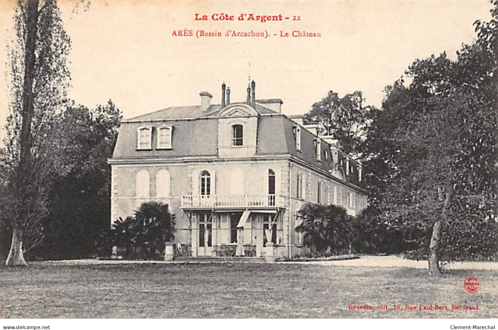 ARES - Le Château - Très Bon état - Arès