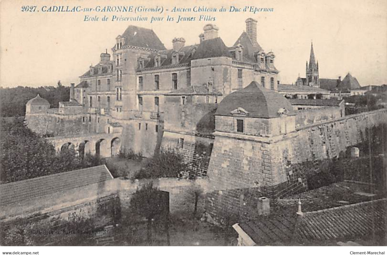 CADILLAC SUR GARONNE - Ancien Château Du Duc D'Epernon - Ecole De Préservation Pour Les Jeunes Filles - Très Bon état - Cadillac