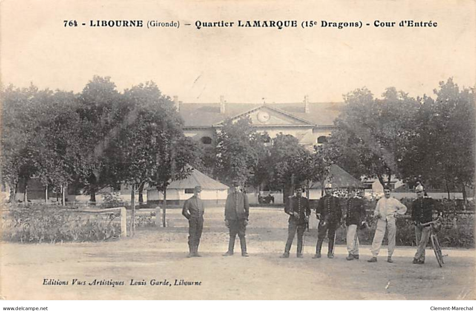 LIBOURNE - Quartier Lamarque - Cour D'Entrée - Très Bon état - Libourne