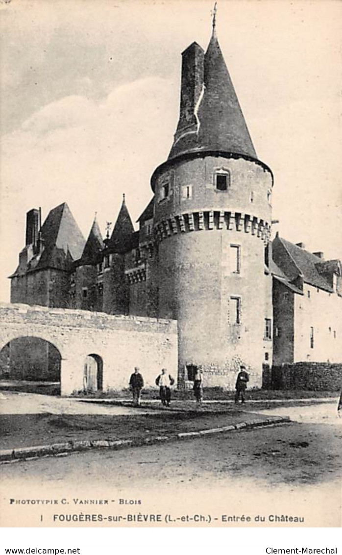 FOUGERES SUR BIEVRE - Entrée Du Château - Très Bon état - Other & Unclassified