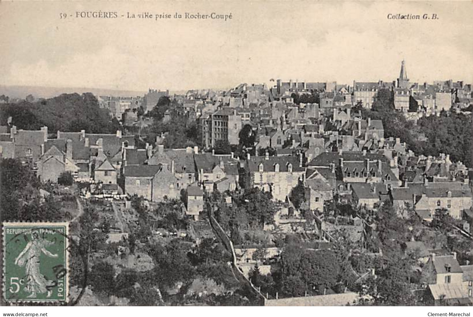 FOUGERES - La Ville Prise Du Rocher Coupé - Très Bon état - Fougeres