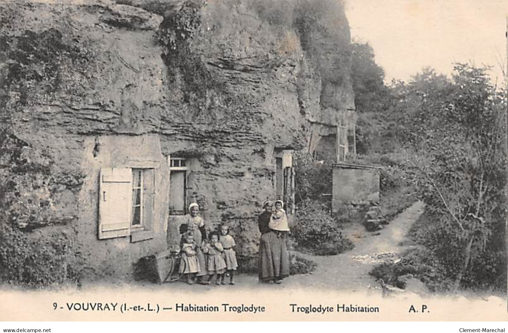 VOUVRAY - Habitation Troglodyte - Très Bon état - Vouvray