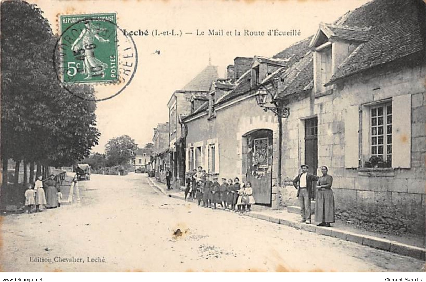 LOCHE - Le Mail Et La Route D'Ecueillé - Très Bon état - Andere & Zonder Classificatie