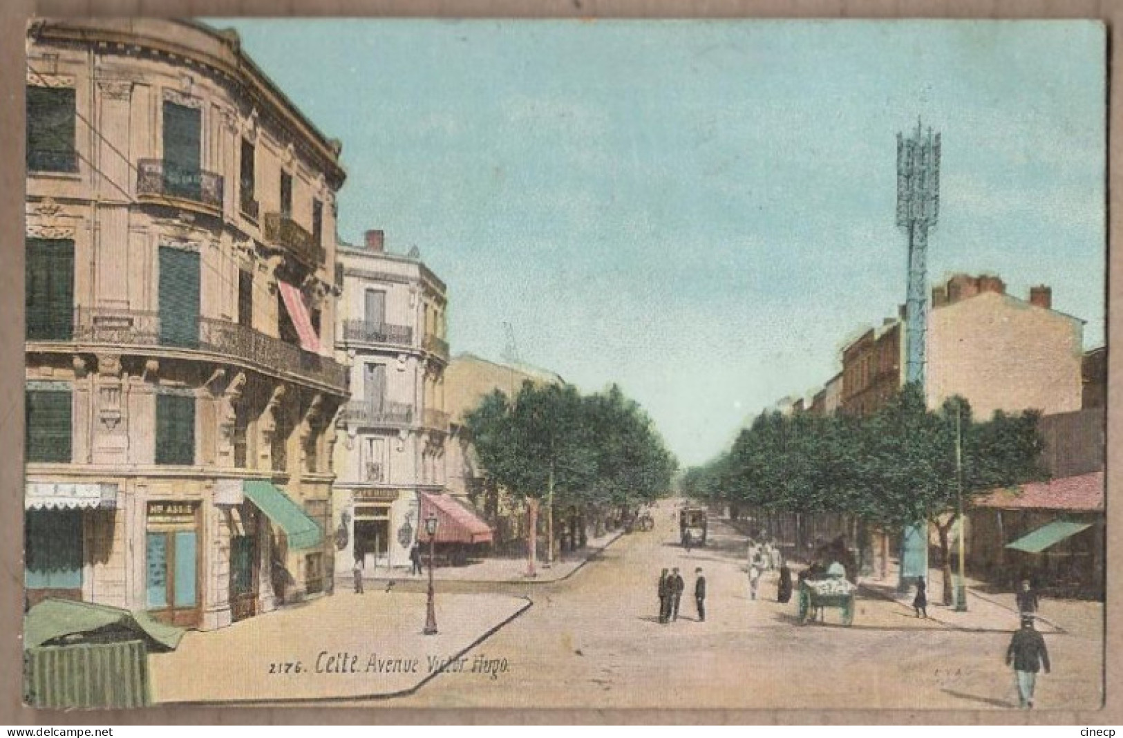 CPA 34 - CETTE - Avenue Victor Hugo - TB PLAN ANIMATION Centre Ville - Carte Colorisée - AQUA PHOTO + TB Oblitération - Sete (Cette)