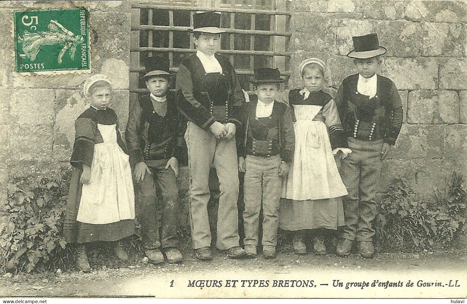 56  MOEURS ET TYPES BRETONS - UN GROUPE D' ENFANTS DE GOURIN (ref 8564) - Other & Unclassified