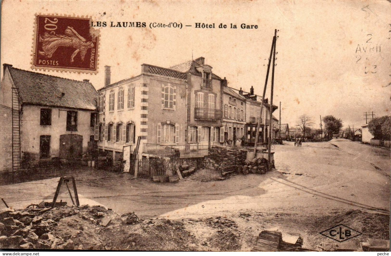 N°2686 W -cpa Les Laumes -hôtel De La Gare- - Other & Unclassified