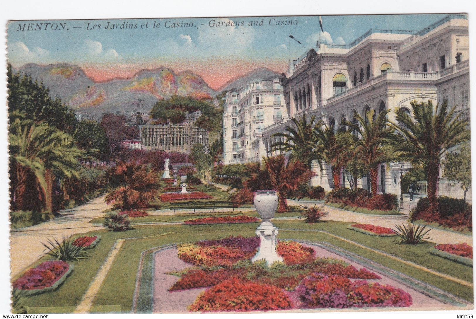 Menton - Les Jardins Et Le Casino - Menton