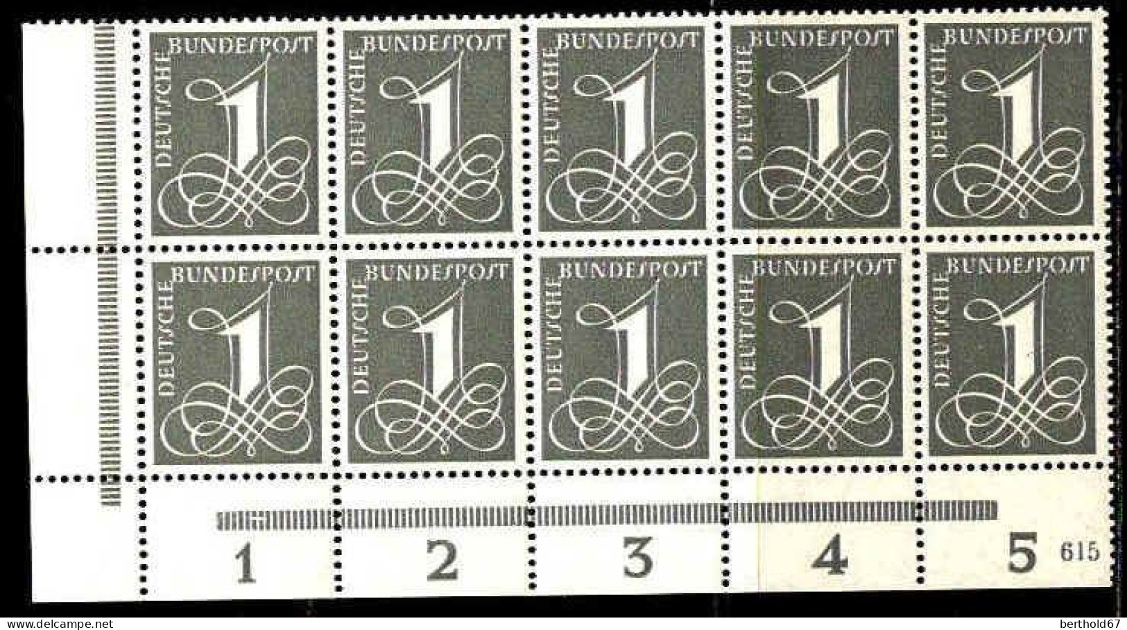 RFA Poste N** Yv: 102a Mi:226y Chiffre Bloc De 10 Coin De Feuille - Unused Stamps