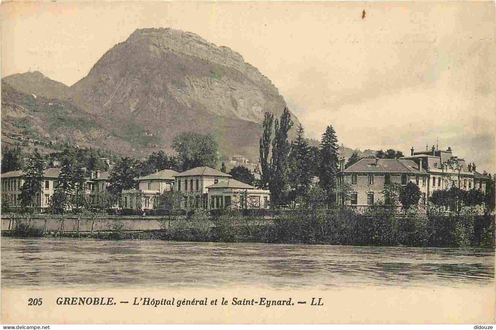 38 - Grenoble - L'Hôpital Général Et Le Saint-Eynard - CPA - Voir Scans Recto-Verso - Grenoble