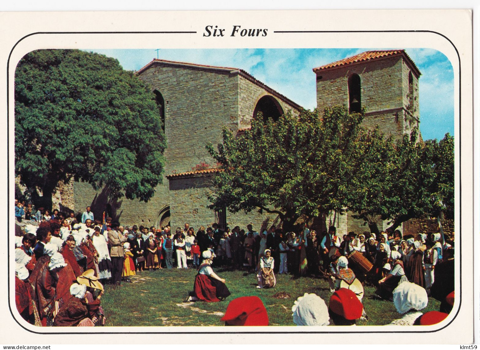 Vieux Six Fours - La Collégiale De Saint Pierre - Groupe Folklorique Dansant - Six-Fours-les-Plages