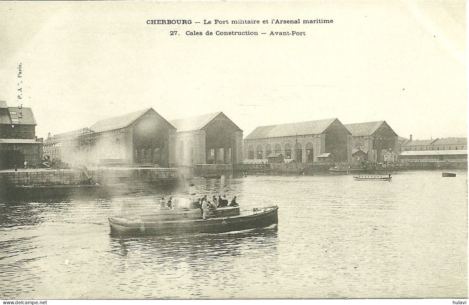 50  CHERBOURG - LE PORT MILITAIRE ET L' ARSENAL - CALES DE CONSTRUCTION - AVANT PORT (ref 8505) - Cherbourg
