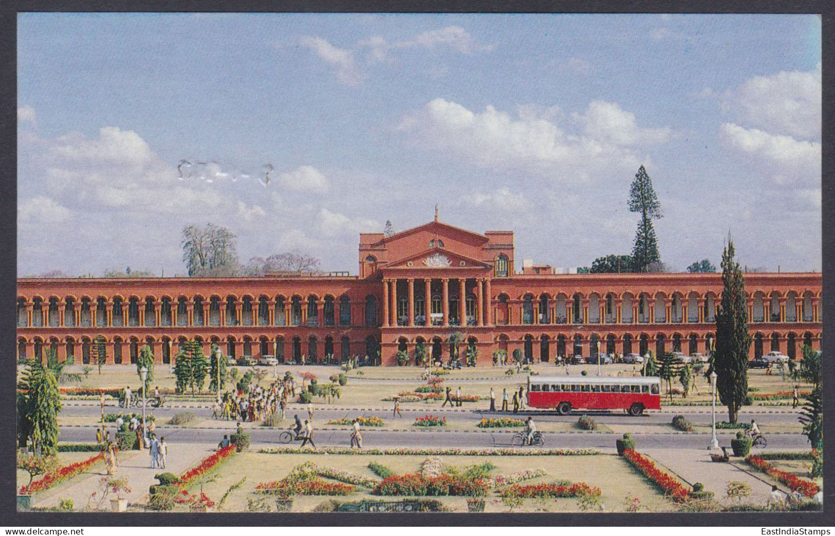 Inde India Pictorial Postmark Postcard Karnataka High Court View, Bangalore, Law, Legal, Justice, Judiciary, Cycle, Bus - Other & Unclassified
