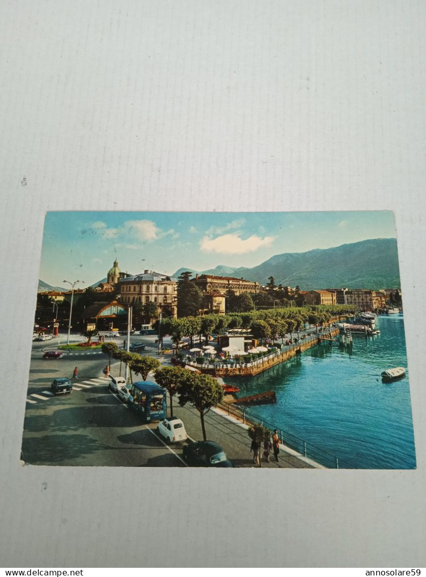 CARTOLINA: COMO - PIAZZA MATTEOTTI (MOVIMENTATA) - VIAGGIATA - F/G - COLORI - LEGGI - Como