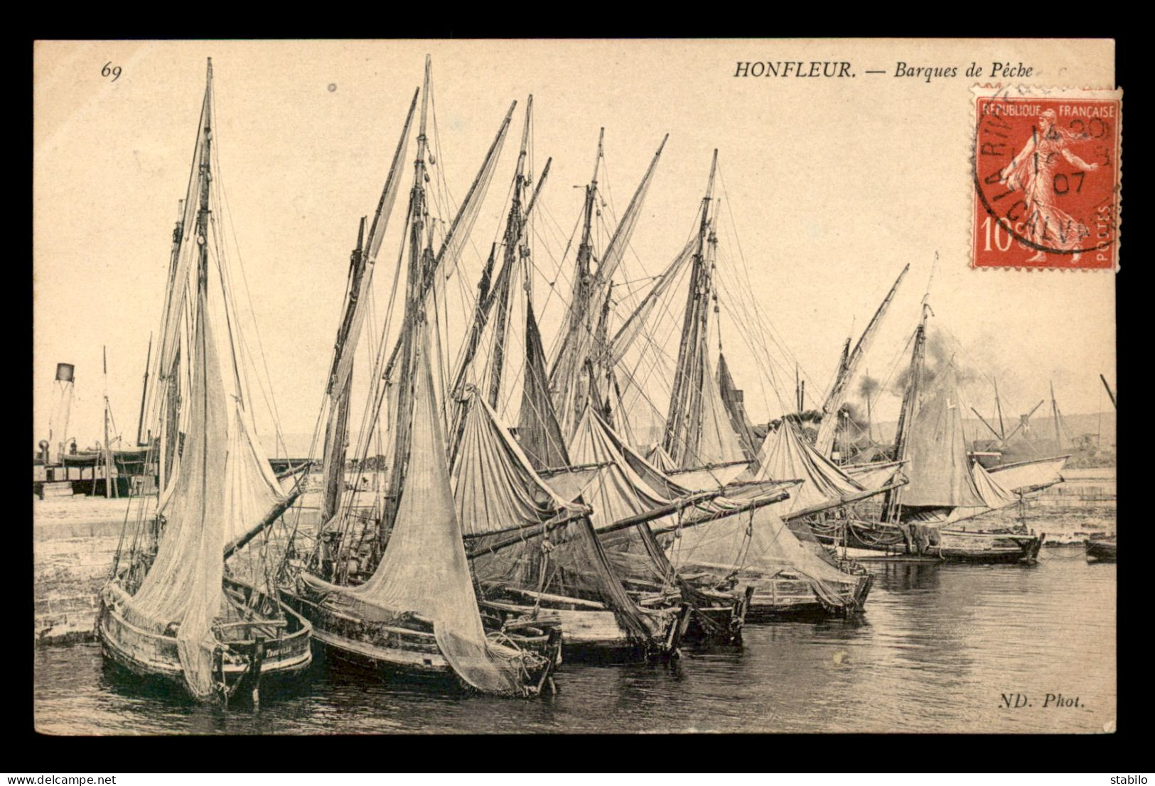 14 - HONFLEUR - BARQUES DE PECHE - Honfleur